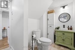 Basement 4pc bathroom - 