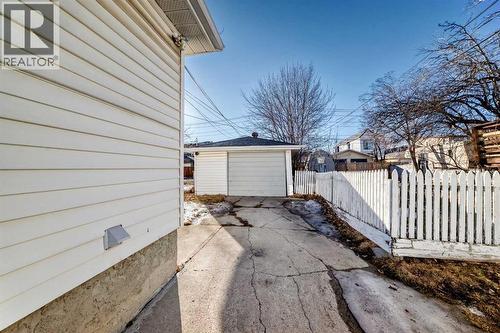 133 28 Avenue Ne, Calgary, AB - Outdoor With Exterior