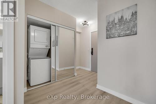 A614 - 3210 Dakota Common, Burlington (Alton), ON - Indoor Photo Showing Laundry Room