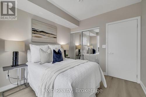 A614 - 3210 Dakota Common, Burlington (Alton), ON - Indoor Photo Showing Bedroom
