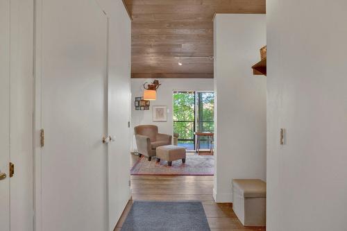 Hall d'entrée/Vestibule - 511Z Ch. Du Lac-Vincent, Shawinigan, QC - Indoor Photo Showing Other Room