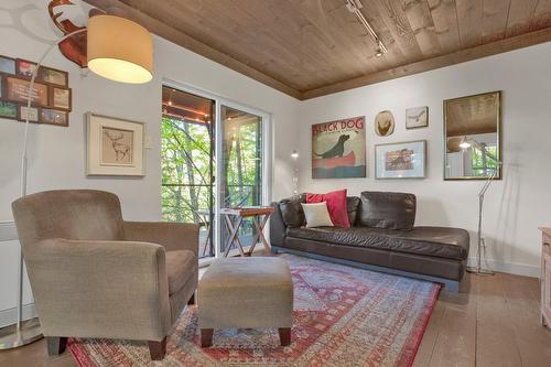 Salon - 511Z Ch. Du Lac-Vincent, Shawinigan, QC - Indoor Photo Showing Living Room