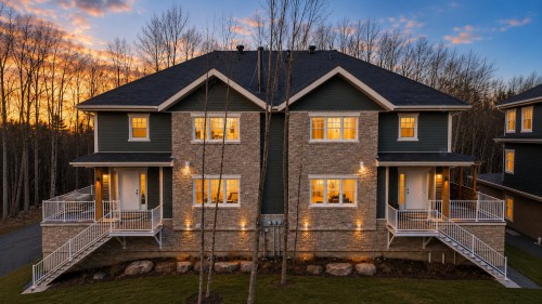 Front of Structure - 102-141 Rue Du Cercle-Des-Cantons, Bromont, QC - Outdoor With Deck Patio Veranda With Facade