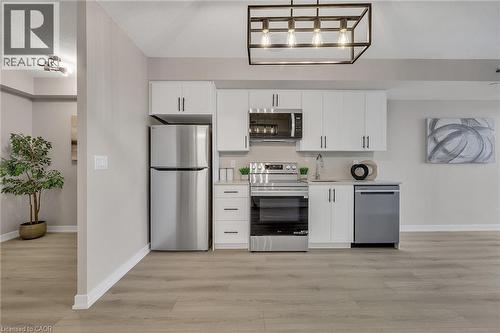3210 Dakota Common Unit# A614, Burlington, ON - Indoor Photo Showing Kitchen With Stainless Steel Kitchen