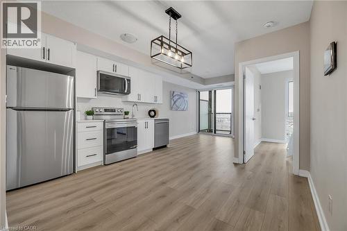 3210 Dakota Common Unit# A614, Burlington, ON - Indoor Photo Showing Kitchen With Stainless Steel Kitchen