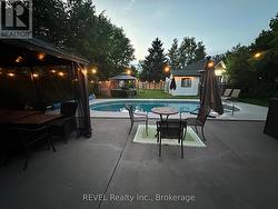 Resort Style backyard. Very large concrete deck - 