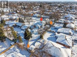 Huge Lot (ft) 86.46 x 83.65 x60.15 x153.49 - 