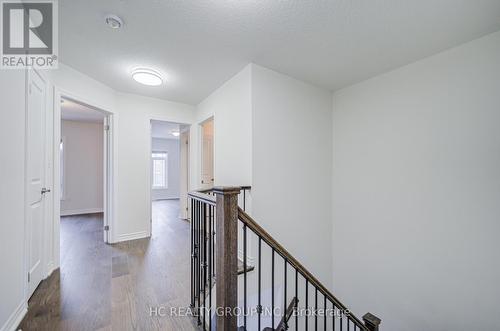 119 Gordon Circle, Newmarket, ON - Indoor Photo Showing Other Room
