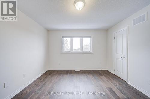119 Gordon Circle, Newmarket, ON - Indoor Photo Showing Other Room