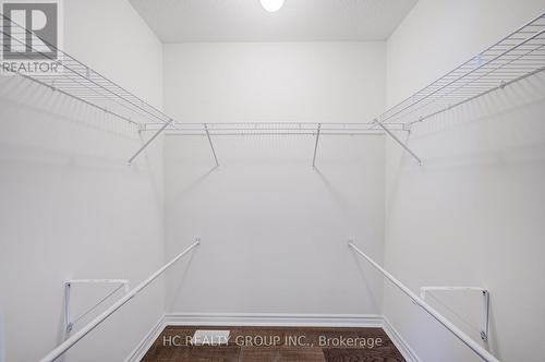 119 Gordon Circle, Newmarket, ON - Indoor With Storage