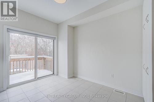 119 Gordon Circle, Newmarket, ON - Indoor Photo Showing Other Room