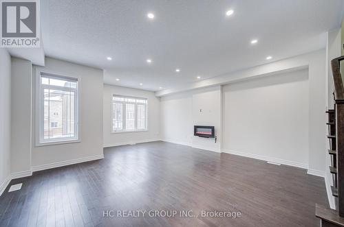 119 Gordon Circle, Newmarket, ON - Indoor Photo Showing Other Room