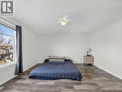 37 Auburn Bay View Se, Calgary, AB - Indoor Photo Showing Bedroom