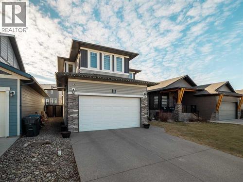 18 Northlander Road W, Lethbridge, AB - Outdoor