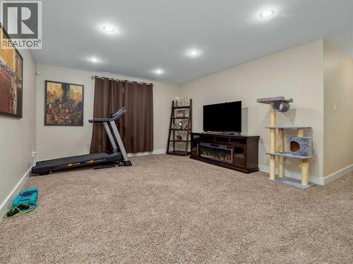 18 Northlander Road W, Lethbridge, AB - Indoor