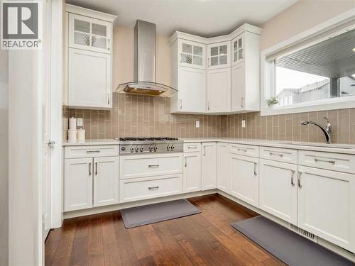 18 Northlander Road W, Lethbridge, AB - Indoor Photo Showing Kitchen
