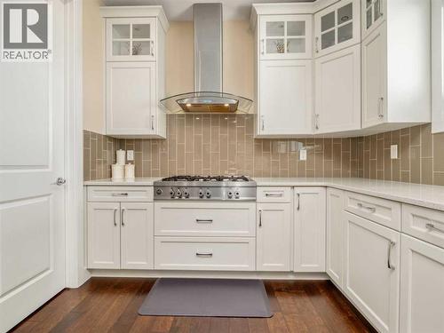 18 Northlander Road W, Lethbridge, AB - Indoor Photo Showing Kitchen