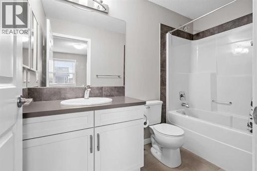 368 Redstone Drive Ne, Calgary, AB - Indoor Photo Showing Bathroom