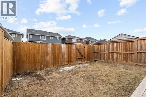 368 Redstone Drive Ne, Calgary, AB - Outdoor