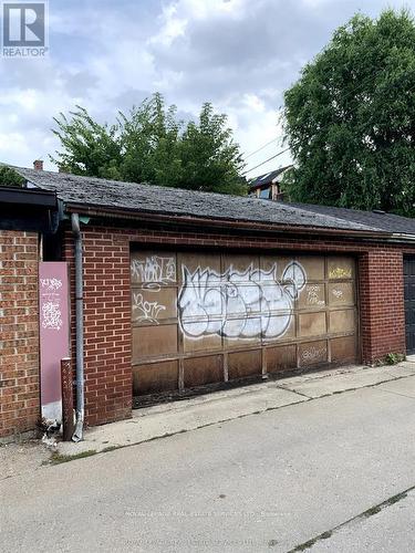 464 Euclid Avenue, Toronto, ON - Outdoor