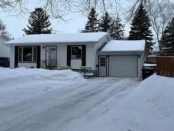 51 Royal Bay  Brandon, MB R7B 2W4