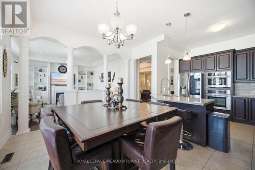 5221 Adobe Court, Mississauga, ON - Indoor