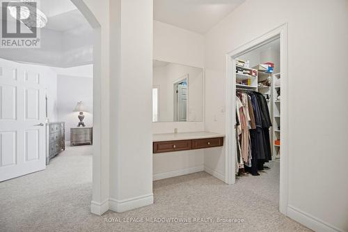 5221 Adobe Court, Mississauga, ON - Indoor