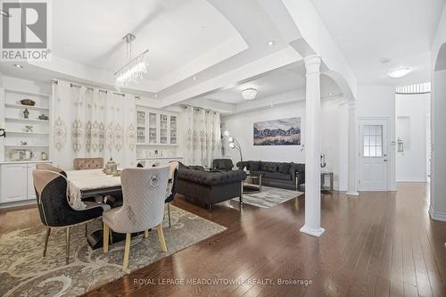 5221 Adobe Court, Mississauga, ON - Indoor