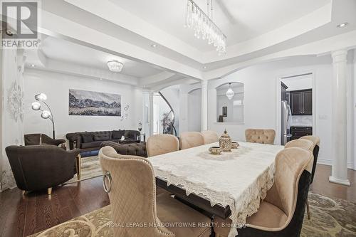 5221 Adobe Court, Mississauga, ON - Indoor Photo Showing Dining Room