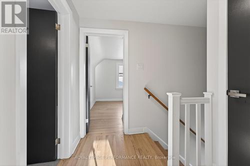 274 Compton Avenue, Ottawa, ON - Indoor Photo Showing Other Room