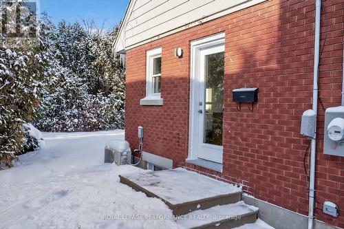 274 Compton Avenue, Ottawa, ON - Outdoor With Exterior