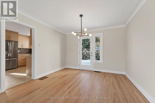 274 Compton Avenue, Ottawa, ON - Indoor Photo Showing Other Room