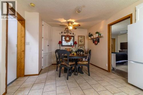 253 51 Avenue E, Claresholm, AB - Indoor Photo Showing Dining Room