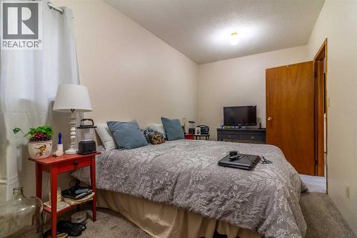 253 51 Avenue E, Claresholm, AB - Indoor Photo Showing Bedroom