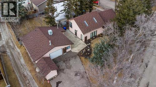 253 51 Avenue E, Claresholm, AB - Outdoor