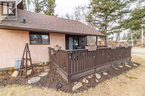 253 51 Avenue E, Claresholm, AB - Outdoor With Deck Patio Veranda