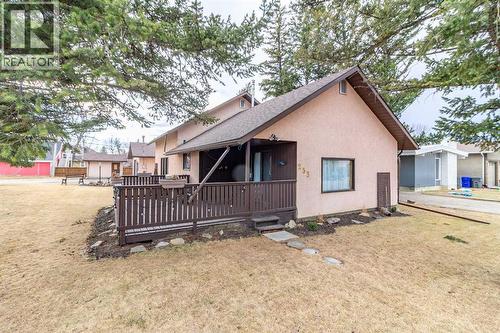 253 51 Avenue E, Claresholm, AB - Outdoor With Deck Patio Veranda