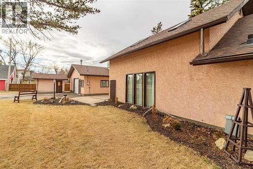 253 51 Avenue E, Claresholm, AB - Outdoor