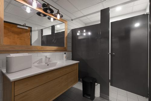 Bathroom - 82-82  - 90 Rue Wellington N., Sherbrooke (Les Nations), QC - Indoor Photo Showing Bathroom