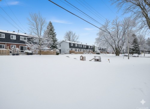 Cour - 409Z Rue Bruce, Kirkland, QC - Outdoor