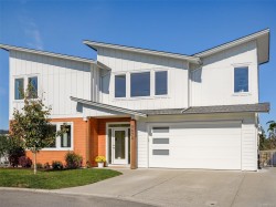 2670 Winster Rd  Langford, BC V9B 3P3