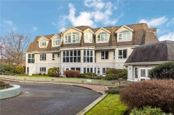 403-1521 Church Ave  Saanich, BC V8P 5T7