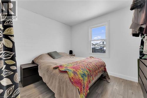 62 Knoll Street, Port Colborne, ON - Indoor Photo Showing Bedroom