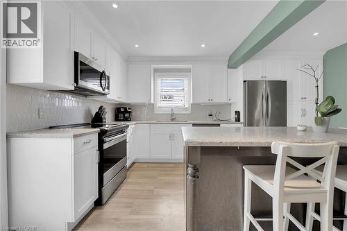62 Knoll Street, Port Colborne, ON - Indoor Photo Showing Kitchen With Upgraded Kitchen
