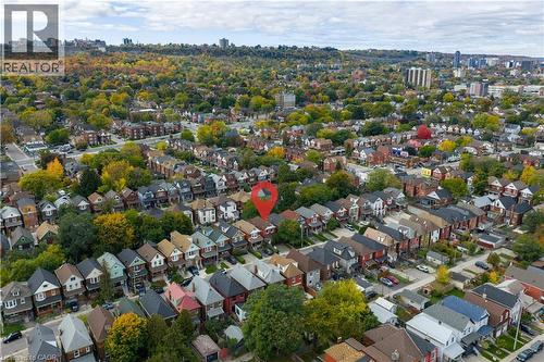 View of property location featuring nearby suburban area - 24 Somerset Avenue, Hamilton, ON - Outdoor With View