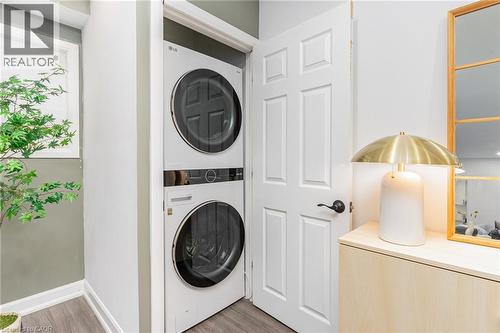 4 Robins Avenue, Hamilton, ON - Indoor Photo Showing Laundry Room