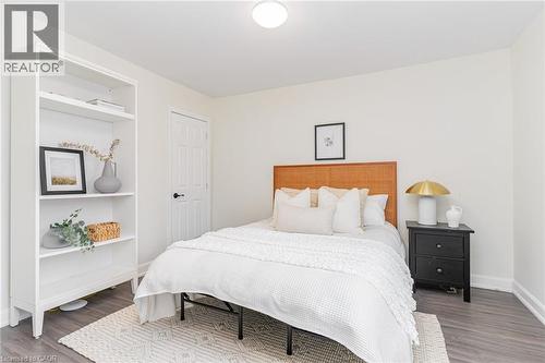 4 Robins Avenue, Hamilton, ON - Indoor Photo Showing Bedroom