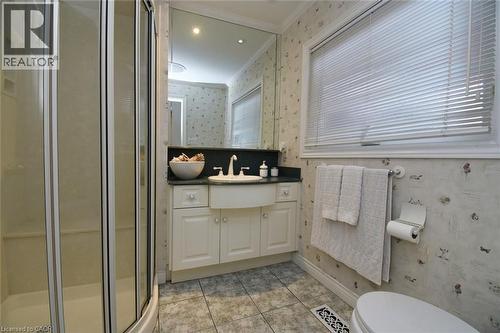4131 Lorraine Crescent, Burlington, ON - Indoor Photo Showing Bathroom