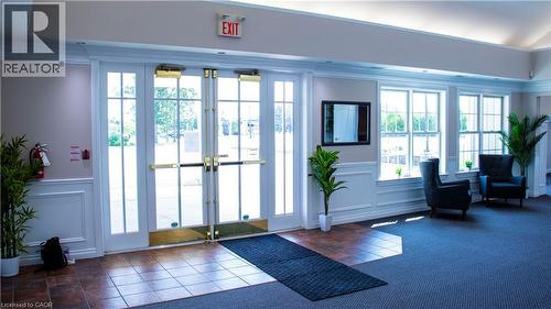 617 King Street N, Waterloo, ON 