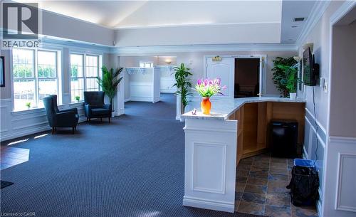 617 King Street N, Waterloo, ON 